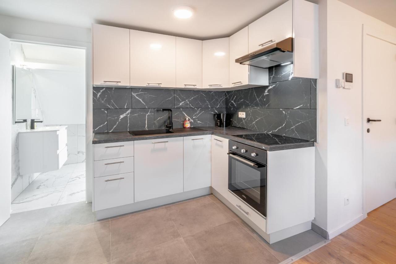 Charming Central Cityflats Antwerpen Bagian luar foto