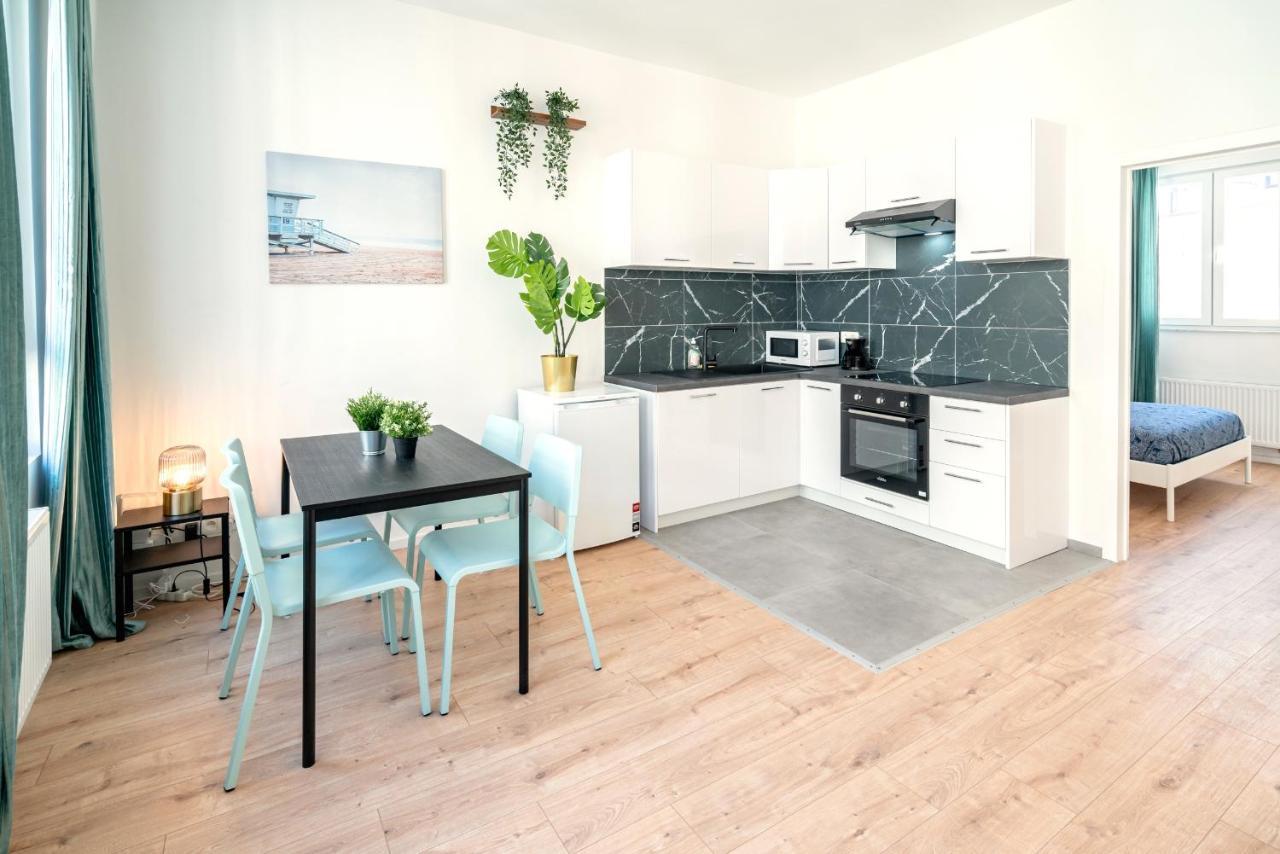 Charming Central Cityflats Antwerpen Bagian luar foto